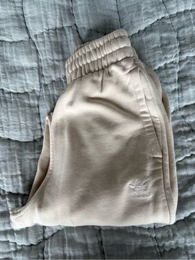 Adidas originals cream jogger sweatpants